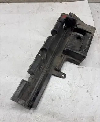 Mercedes-Benz E W211 Other trunk/boot trim element A2116940338