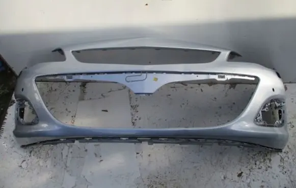 Opel Astra J Front bumper
