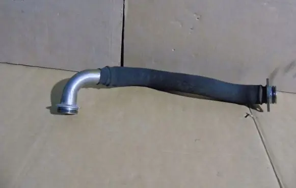 Mercedes-Benz SLS AMG Oil cooling pipe 