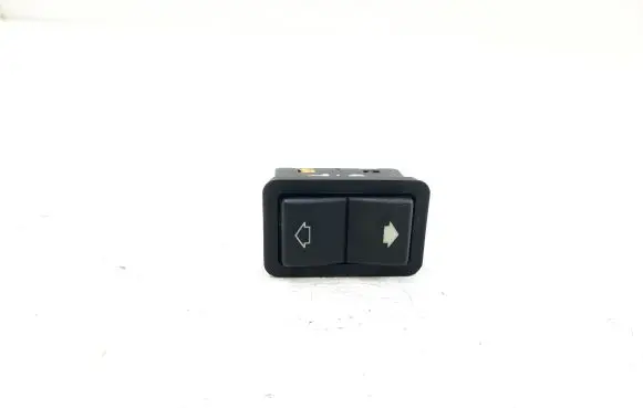 BMW 7 E38 Electric window control switch 8368974