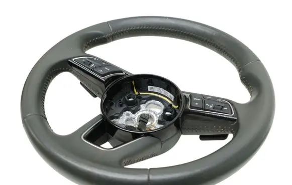 Audi A5 Steering wheel 565425696 62726001B