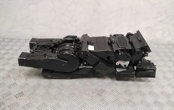 Audi A8 S8 D5 Interior heater climate box assembly housing 4N0820004A
