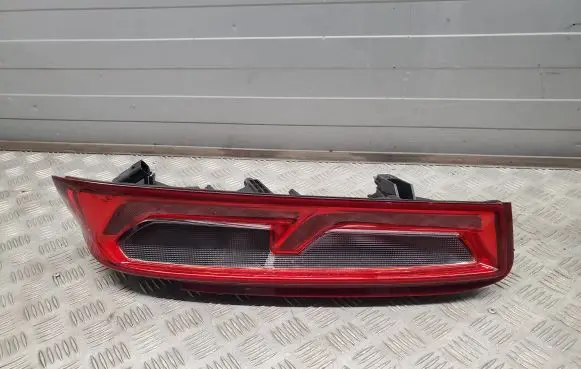 Chevrolet Camaro Rear/tail lights 23416448