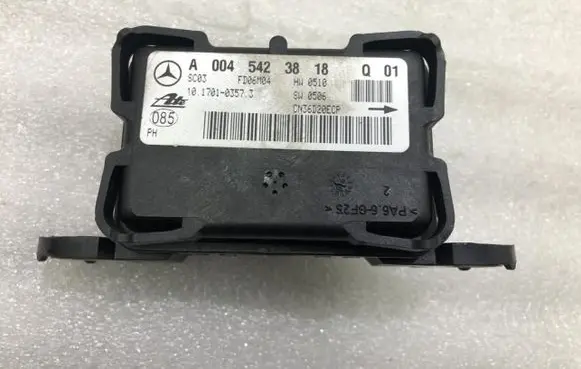 Mercedes-Benz ML W164 ESP acceleration yaw rate sensor A0045423818