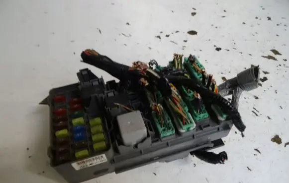 Honda CR-V Fuse module 382OA