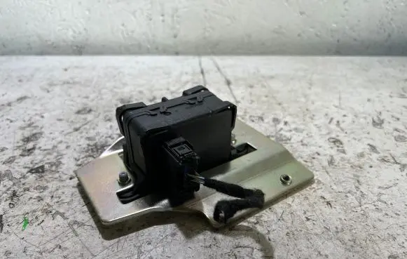 BMW 1 E81 E87 ESP (stability system) control unit 6762769 AE77D10QDF 10170103253