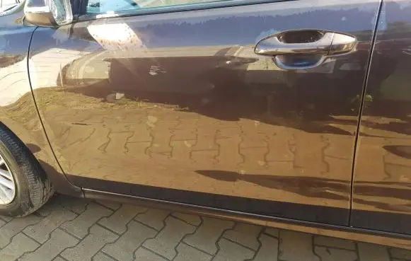 KIA Rio Front door