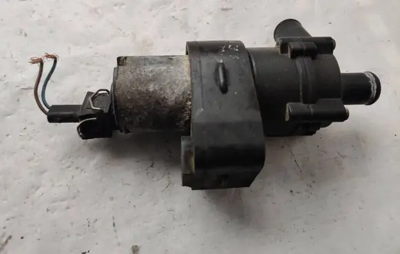 Mercedes-Benz Sprinter W906 Electric auxiliary coolant/water pump A0018356064
