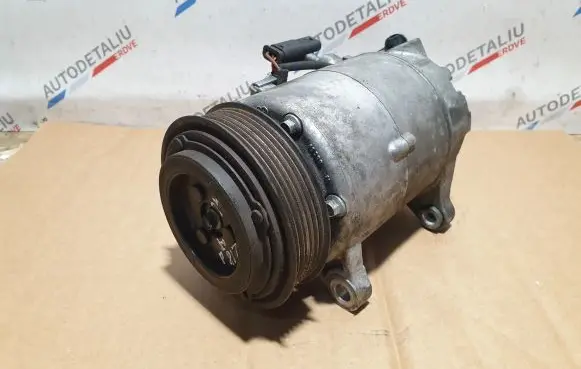 BMW 2 F46 Air conditioning (A/C) compressor (pump) 6826879