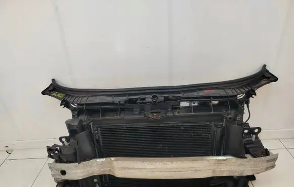 Audi A3 S3 8P Radiator support slam panel 