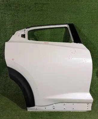 Nissan Juke II F16 Rear door 