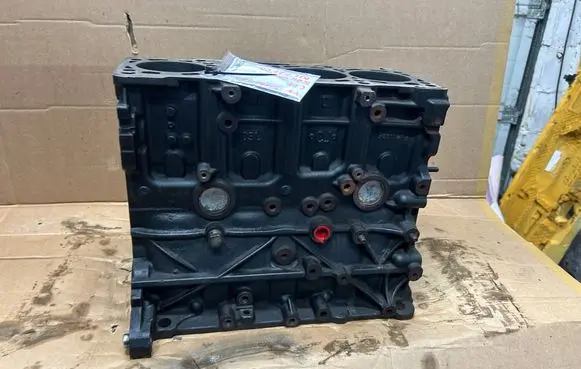 Volkswagen Sharan Engine block 03l021cj