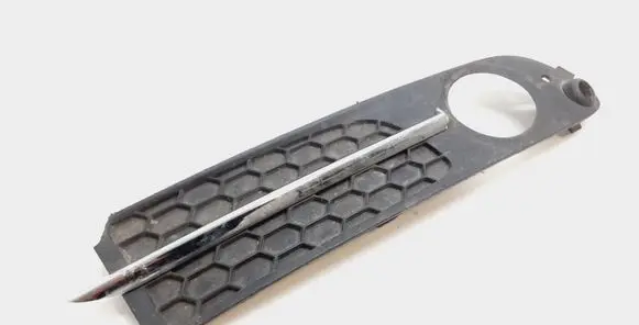 Volvo S80 Front bumper lower grill 30655930