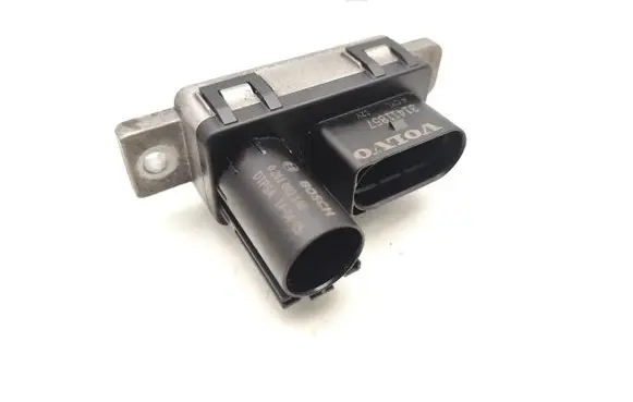 Volvo V60 Glow plug pre-heat relay 31411857