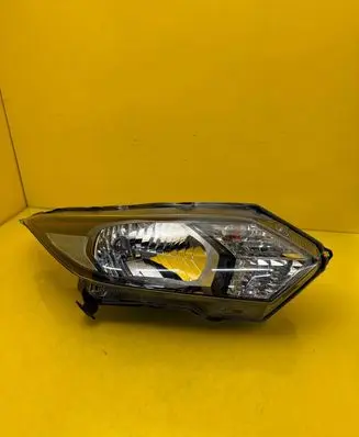 Honda HR-V Headlight/headlamp 10018094