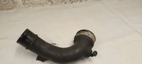 Mercedes-Benz X-class W470 Intercooler hose/pipe 144604JA0C