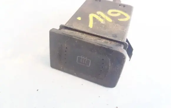 Volkswagen Golf IV Windscreen/window heater switch 1j0959235a 1j0959235b