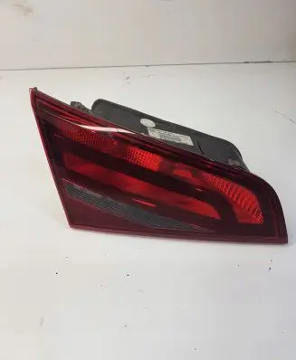 Audi A3 S3 8V Tailgate rear/tail lights 8V4945093