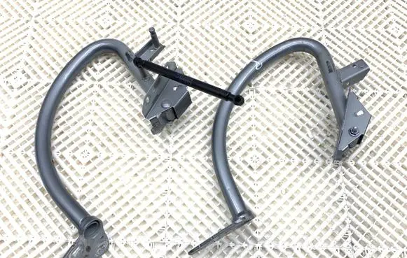 Audi A4 S4 B8 8K Tailgate/trunk/boot hinge 8K5827301G