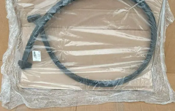Volkswagen Crafter Rubber seal rear door 7C0827709D