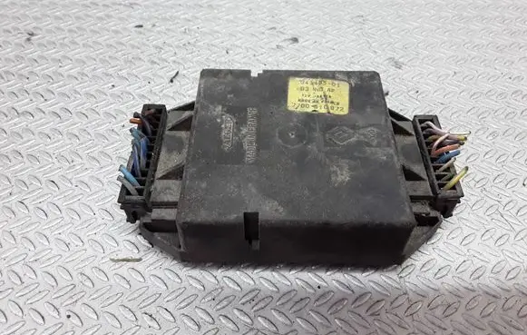 Renault Laguna I Other control units/modules 7700810872