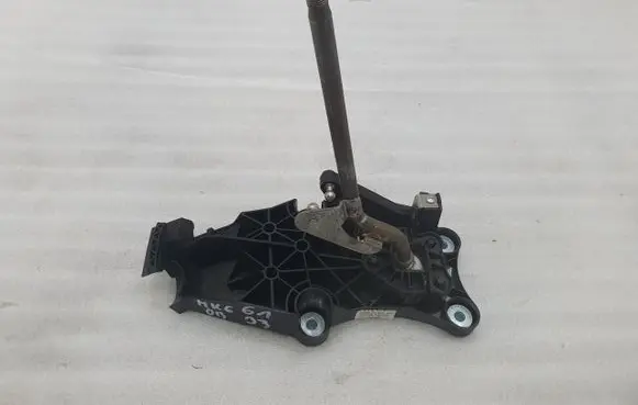 Ford Fiesta Gear selector/shifter in gearbox 