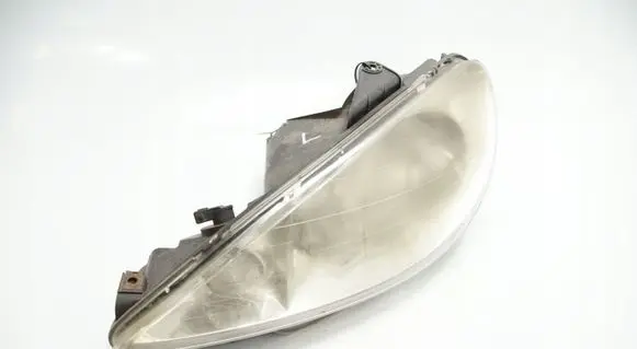 Peugeot 206 Headlight/headlamp 9628666880