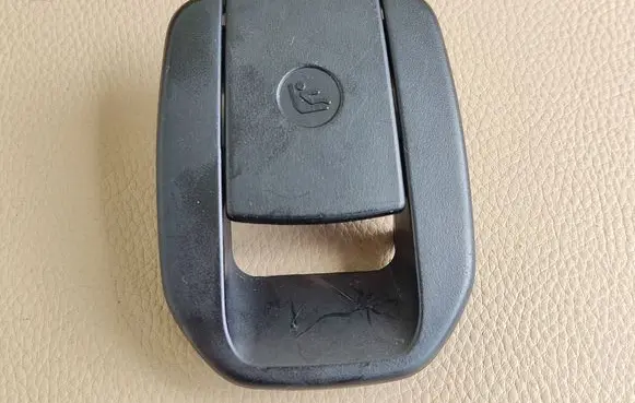 BMW 4 F32 F33 ISOFIX cover 7348047 52207348047 7344513