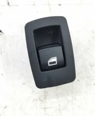 BMW 1 F20 F21 Electric window control switch 9208106 L2B02282 101012