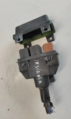 Opel Insignia A Fuse module 315938597