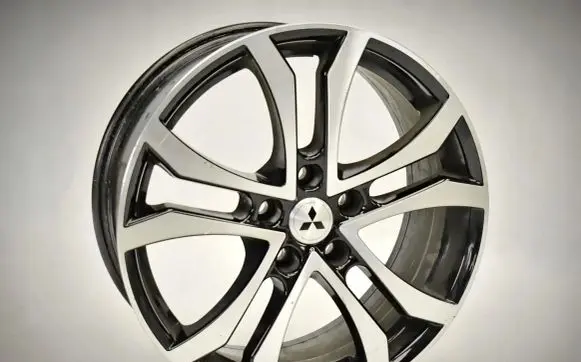 Mitsubishi Outlander R18 alloy rim 