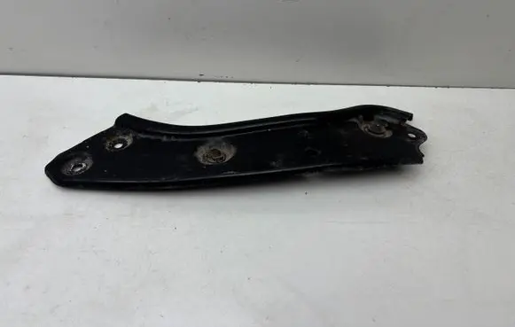 Radiator support slam panel bracket