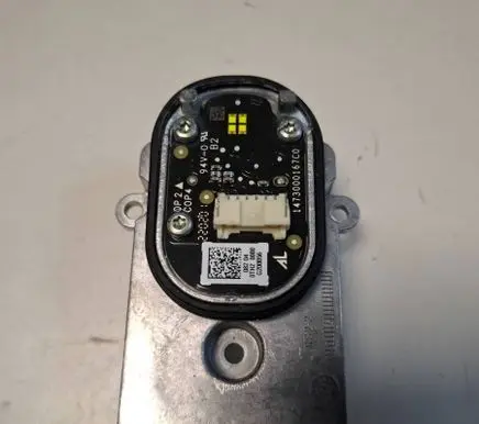 Volkswagen Tiguan LED ballast control module cn20000017