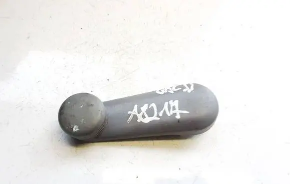 Mazda 3 I Front door window winding handle 
