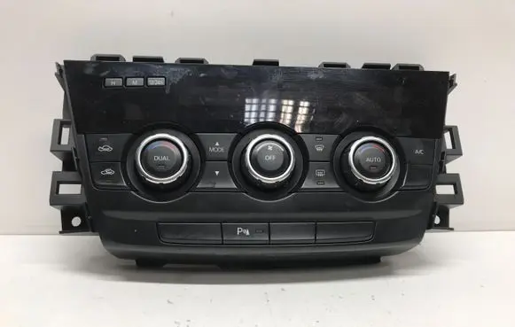 Mazda 6 Climate control unit GJH561190E VPCALH18C612AFF7