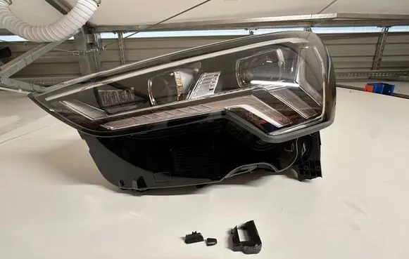 Headlight/headlamp