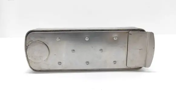 KIA Carens II Oil filter mounting bracket