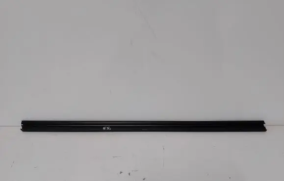 Peugeot Expert Rubber seal front door window/glass 9808655880