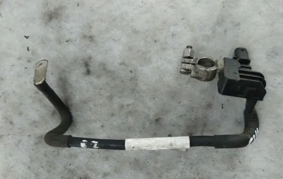 Volkswagen PASSAT B7 Negative earth cable (battery) 1K0915181H