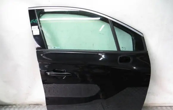 Opel Crossland X Front door