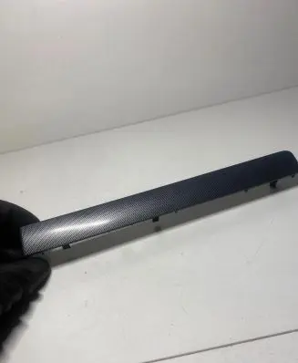 Dashboard glove box trim