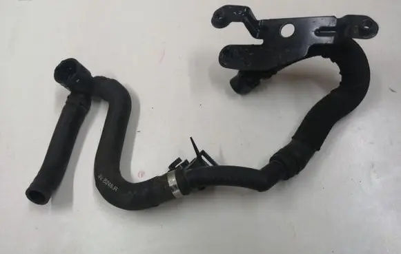 Volkswagen Sharan Engine coolant pipe/hose 7N0121070 7N0122073M