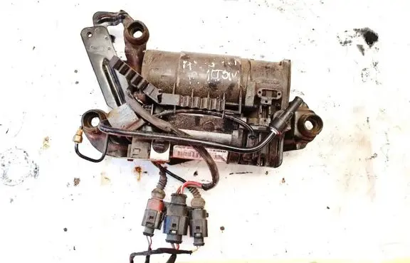 Volkswagen Phaeton Air suspension compressor/pump 3D0616005H