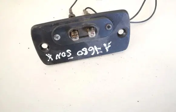 Volkswagen Caddy Front door sensor 