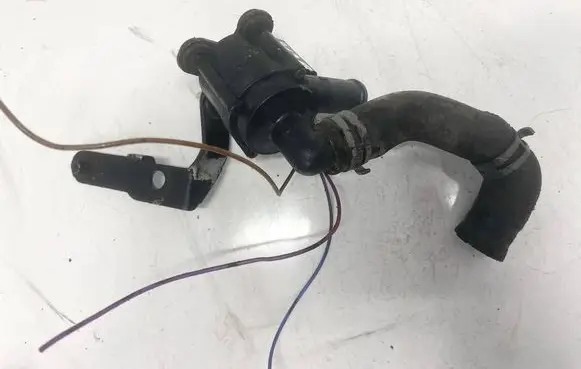 Skoda Superb B6 (3T) Electric auxiliary coolant/water pump 5N0965561 701713080
