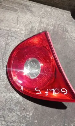 Volkswagen Golf V Tailgate rear/tail lights