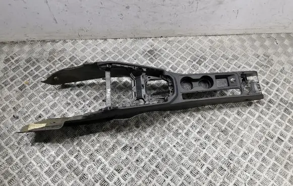 Seat Ibiza V (KJ) Center console 01177250