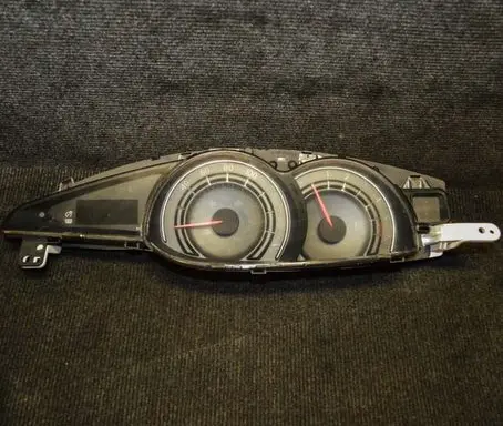 Toyota Verso-S Speedometer (instrument cluster) 838000F170