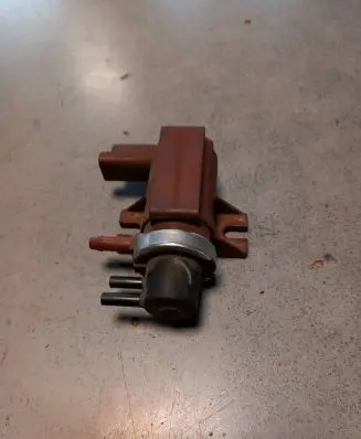 Ford Focus Turbo solenoid valve 96525701 70096803