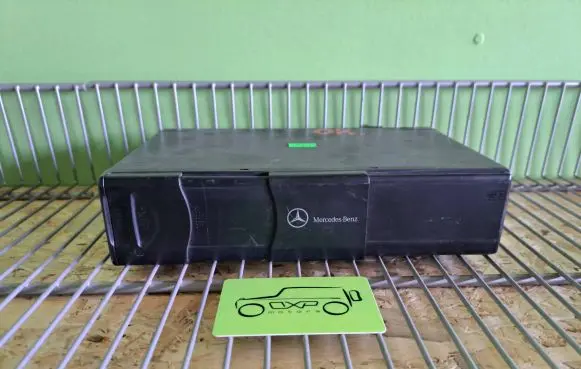 Mercedes-Benz G W461 W463 1st Gen CD/DVD changer A2038209089 2038209089